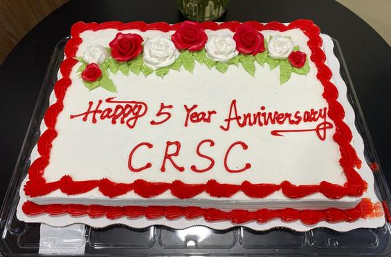 Cake that says "Happy 5 year anniversary, CRSC"